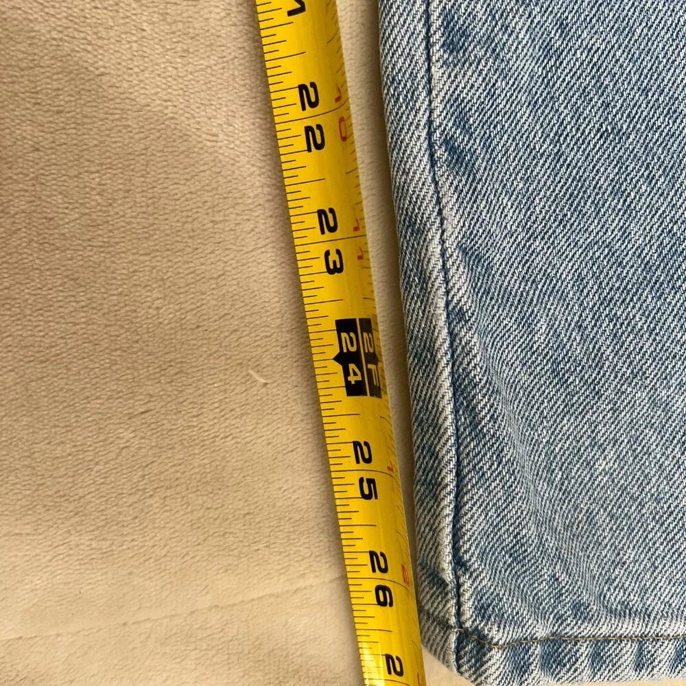 Wrangler Hero authentic jeans, light wash, visibly distressed 30x27 - Picture 6 of 8